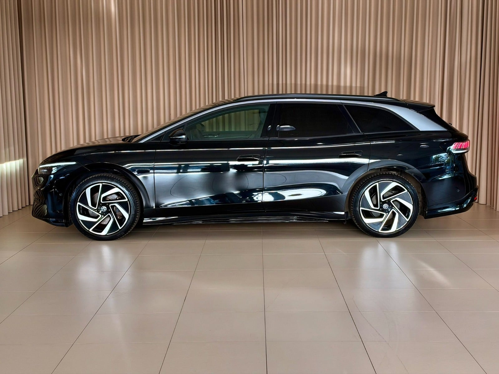 Sort VW ID.7 fra 2025