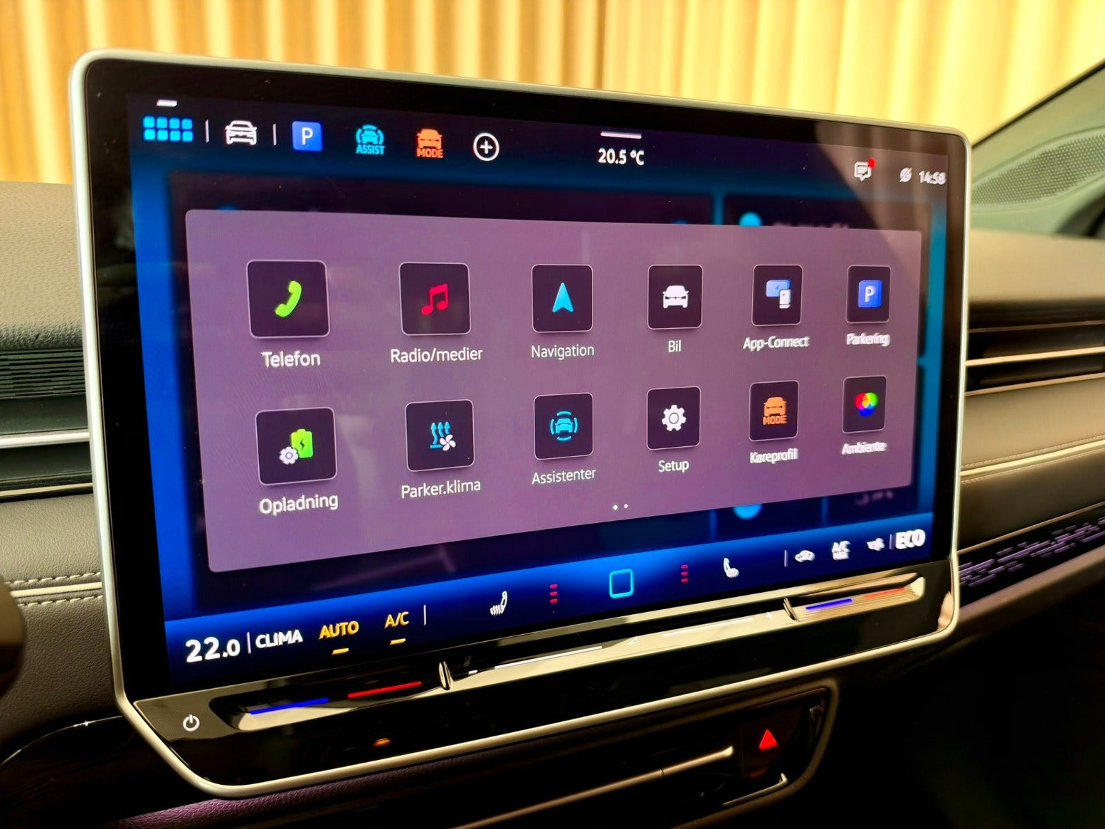 Sort VW ID.7 fra 2025