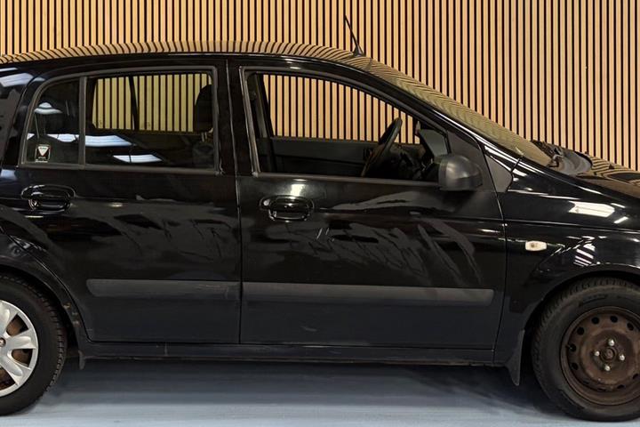 undefined Hyundai Getz fra 2007 set udefra