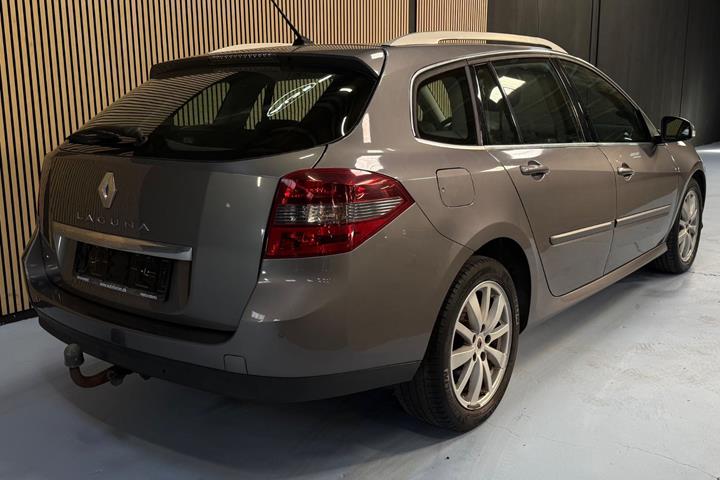 undefined Renault Laguna III fra 2012 set udefra
