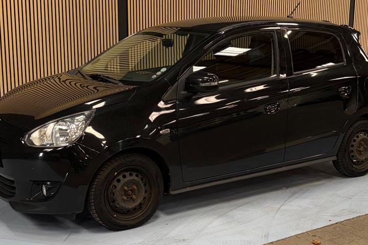 undefined Mitsubishi Space Star fra 2015