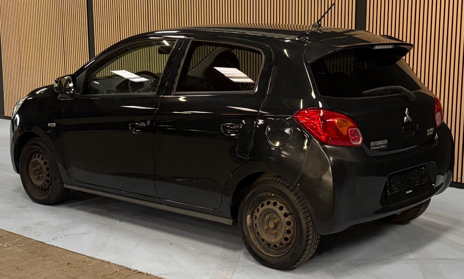 undefined Mitsubishi Space Star fra 2015