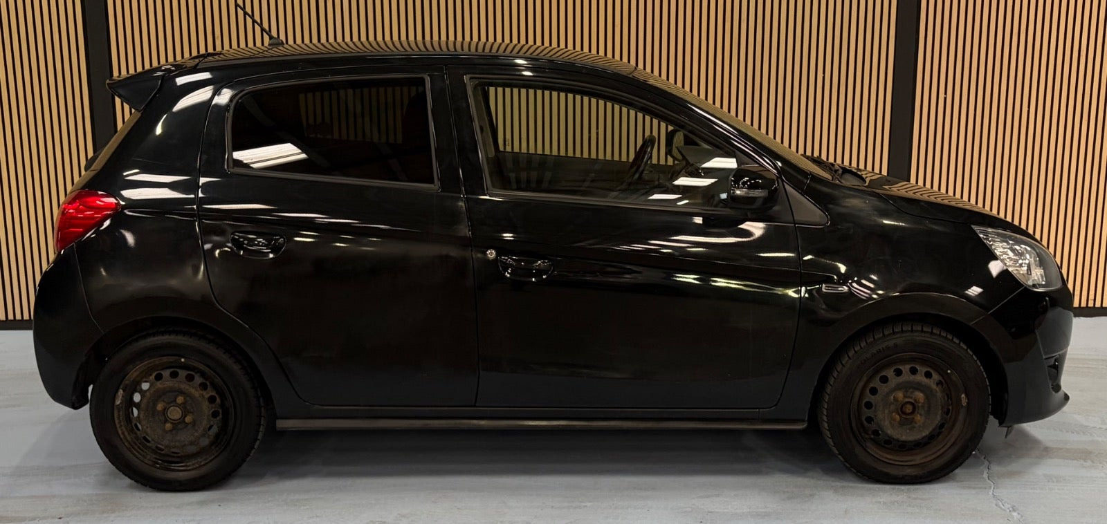 undefined Mitsubishi Space Star fra 2015