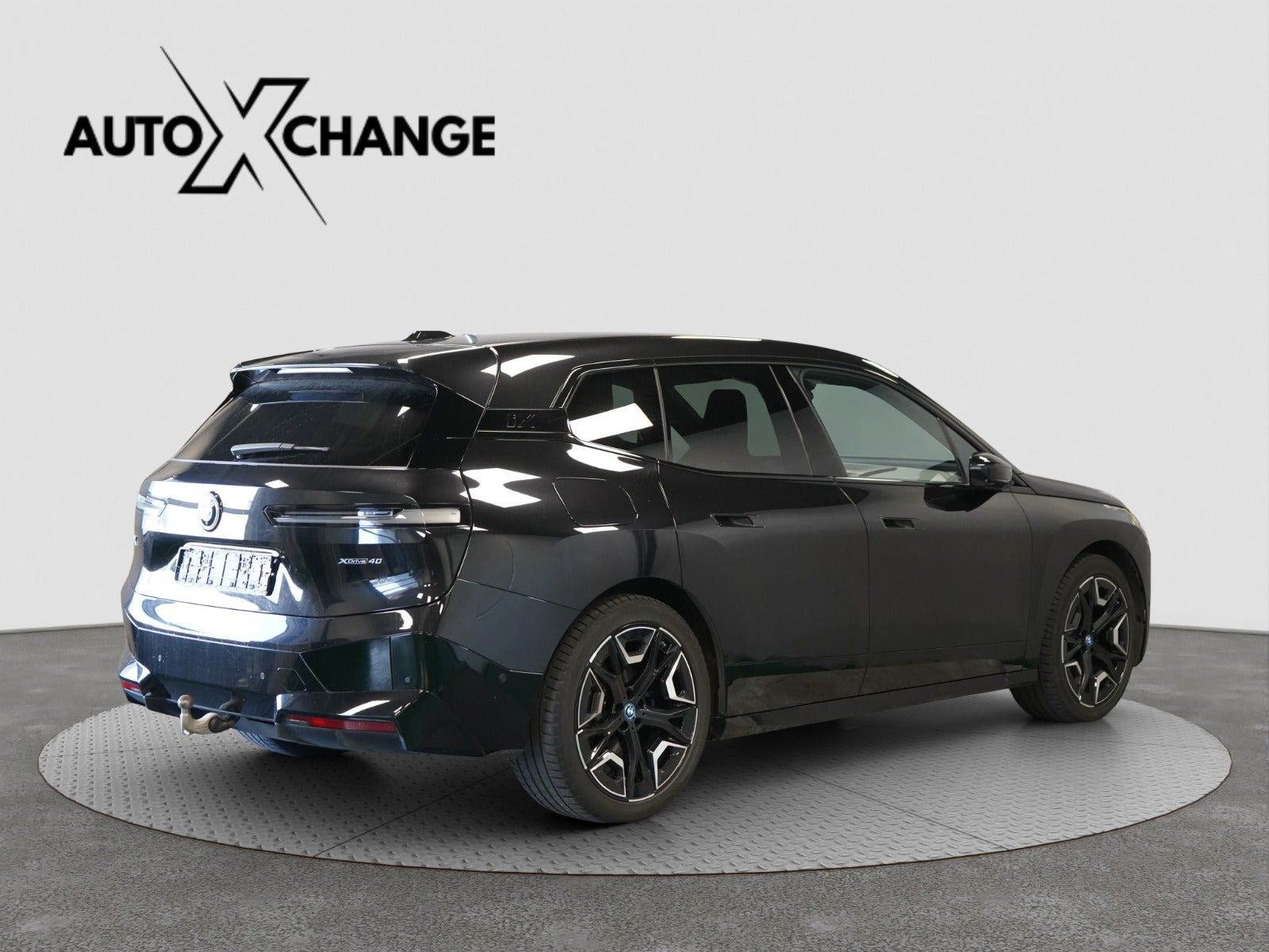 Sort BMW iX fra 2023