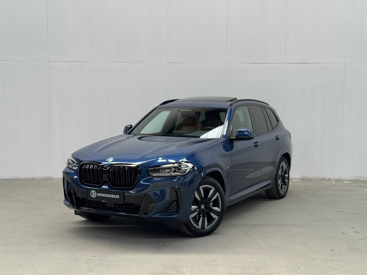 BMW iX3 Charged M-Sport