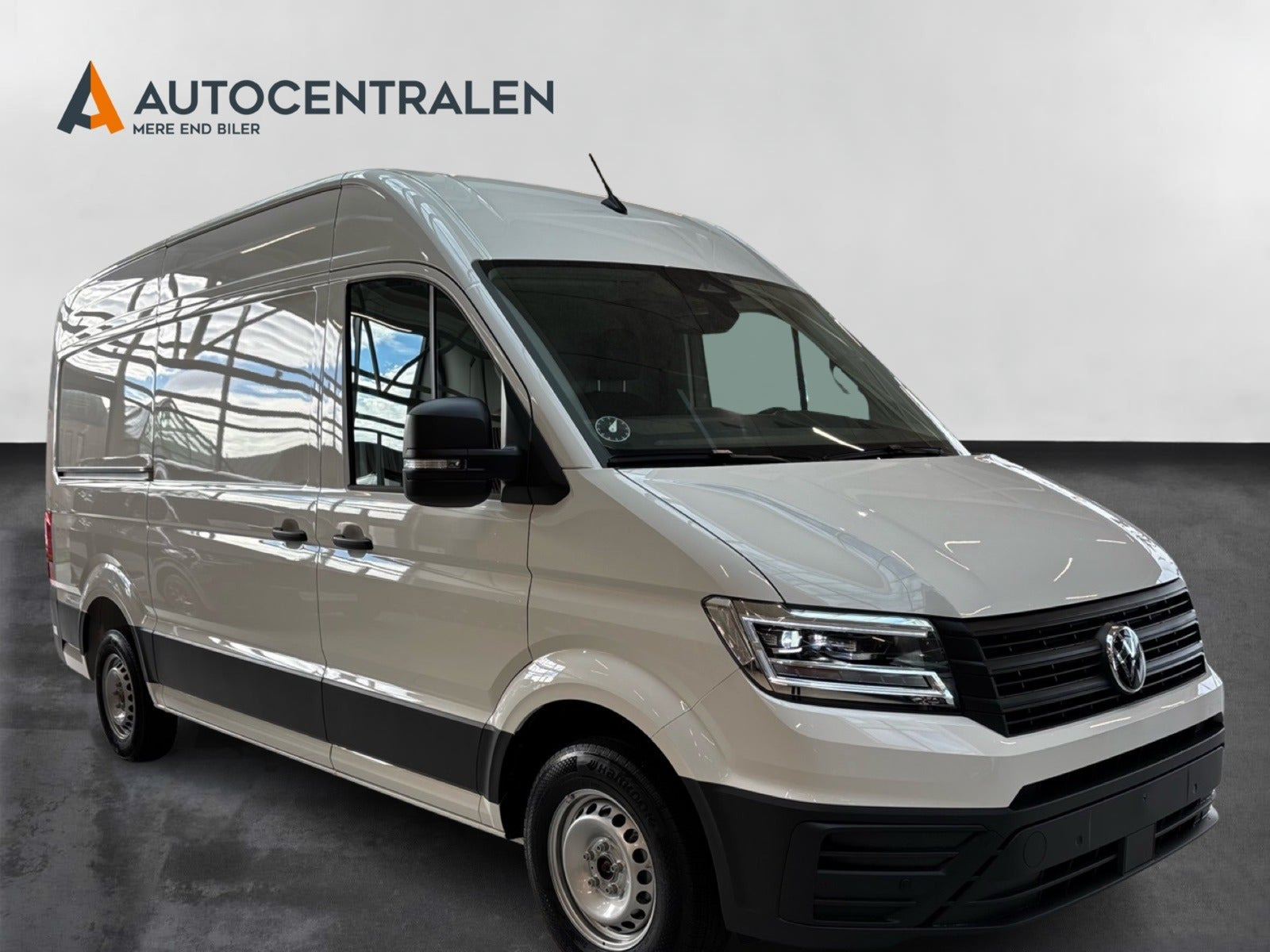 Hvid VW Crafter 35 fra 2026