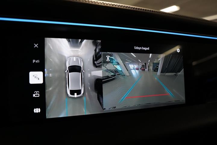 Grå Porsche Macan 4S fra 2025