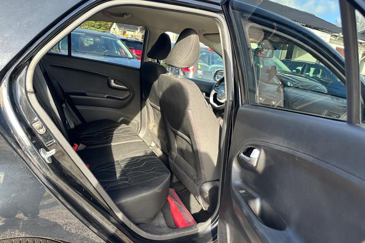 Sort Kia Picanto fra 2016