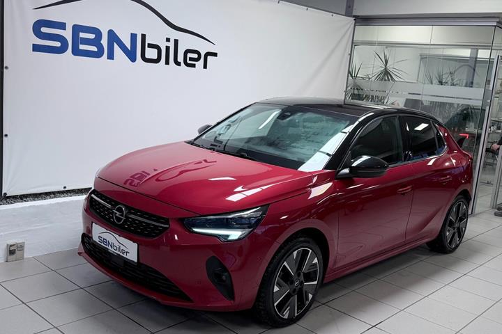 Rød Opel Corsa-e fra 2021