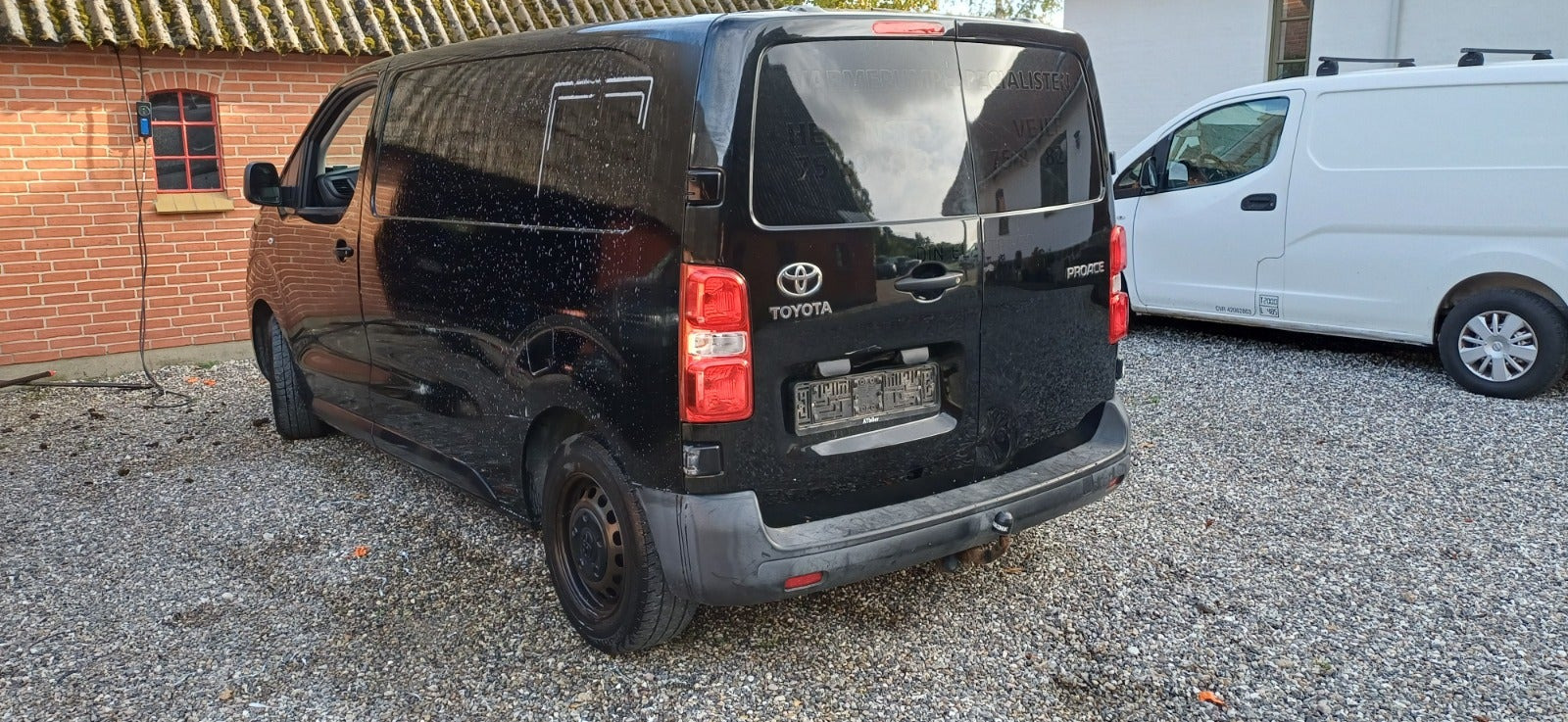 Sort Toyota ProAce fra 2021