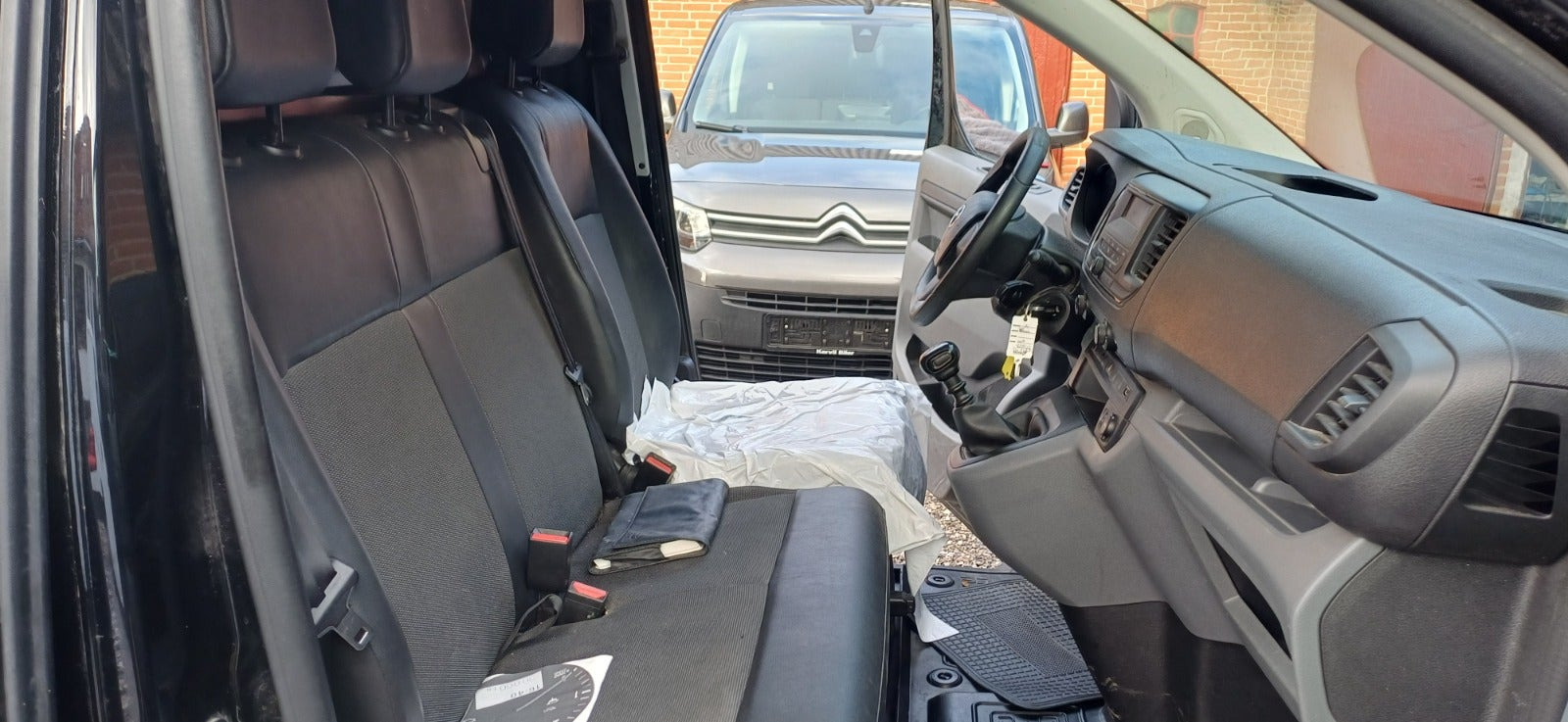 Sort Toyota ProAce fra 2021