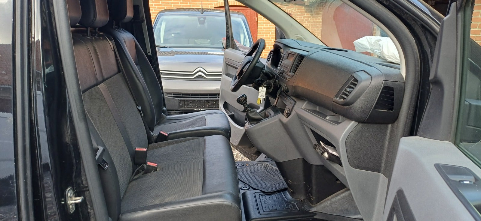 Sort Toyota ProAce fra 2021