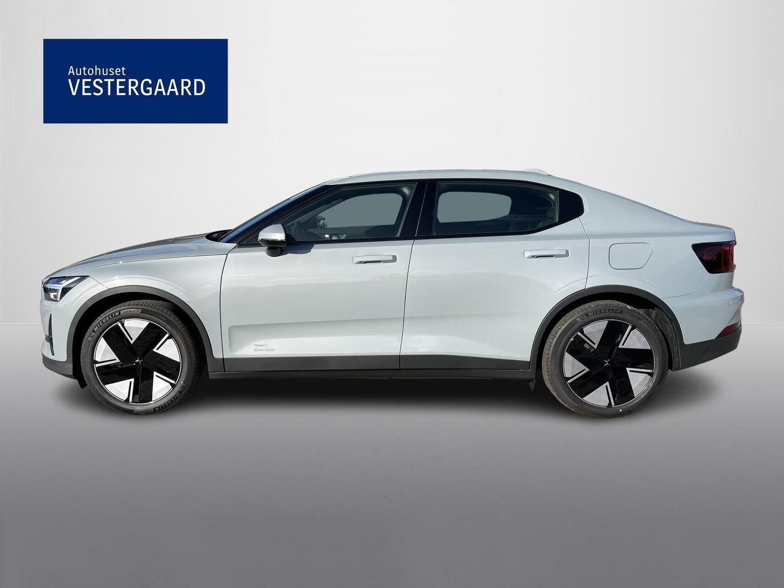 Grå Polestar 2 fra 2026
