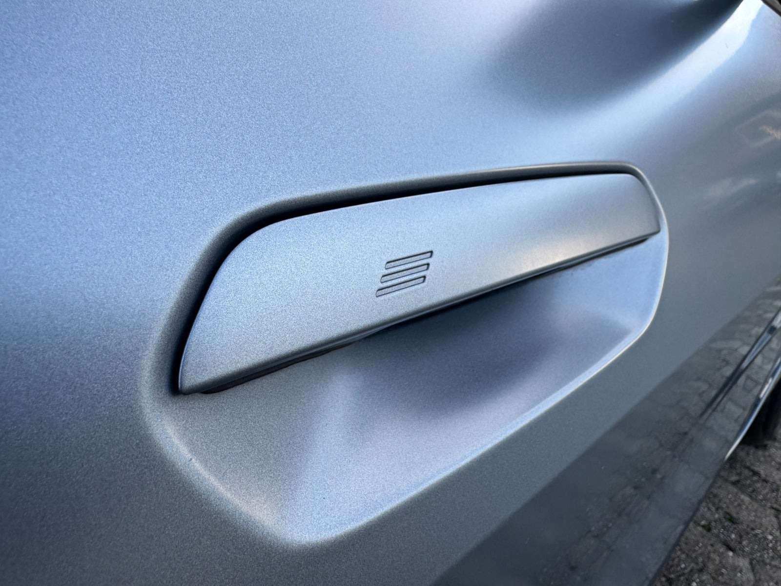 Grå BMW i4 fra 2023