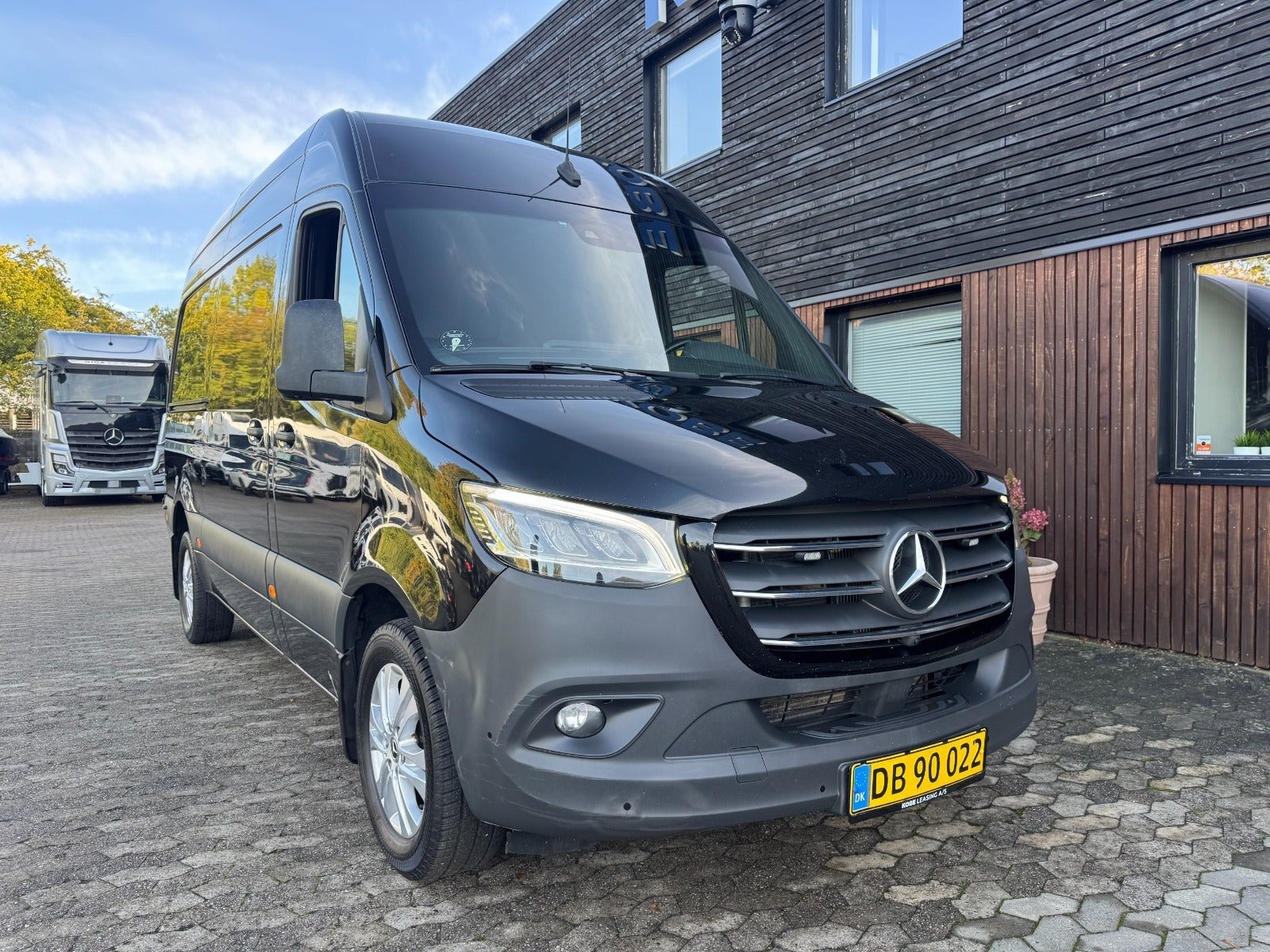 Mercedes Sprinter 319 3,0 CDi A2 Kassevogn RWD