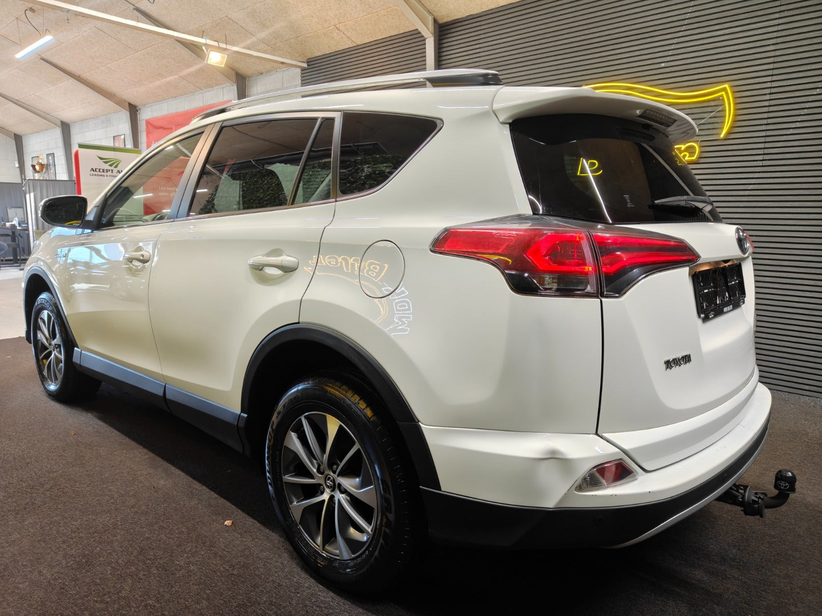 undefined Toyota RAV4 fra 2016