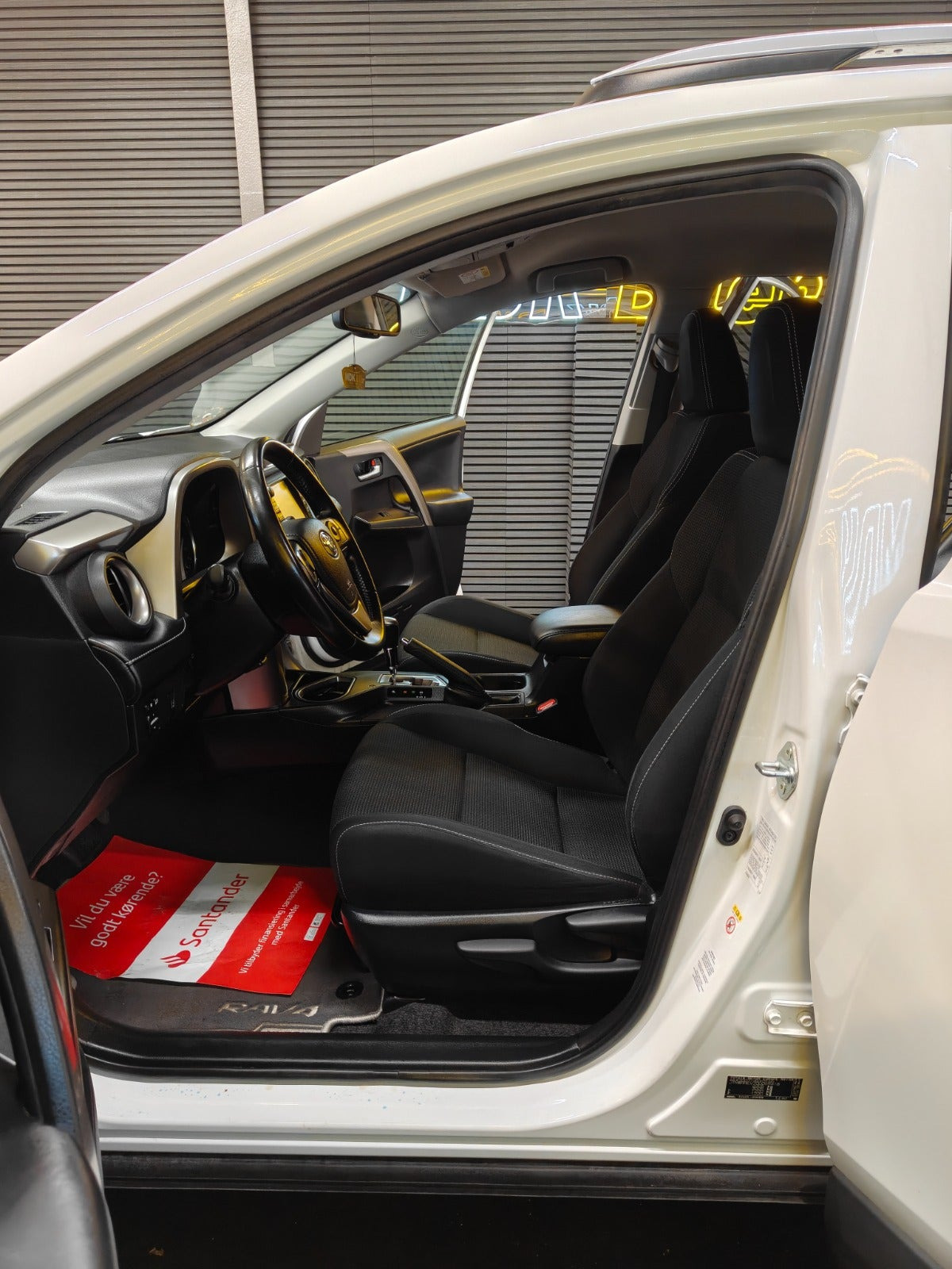 undefined Toyota RAV4 fra 2016