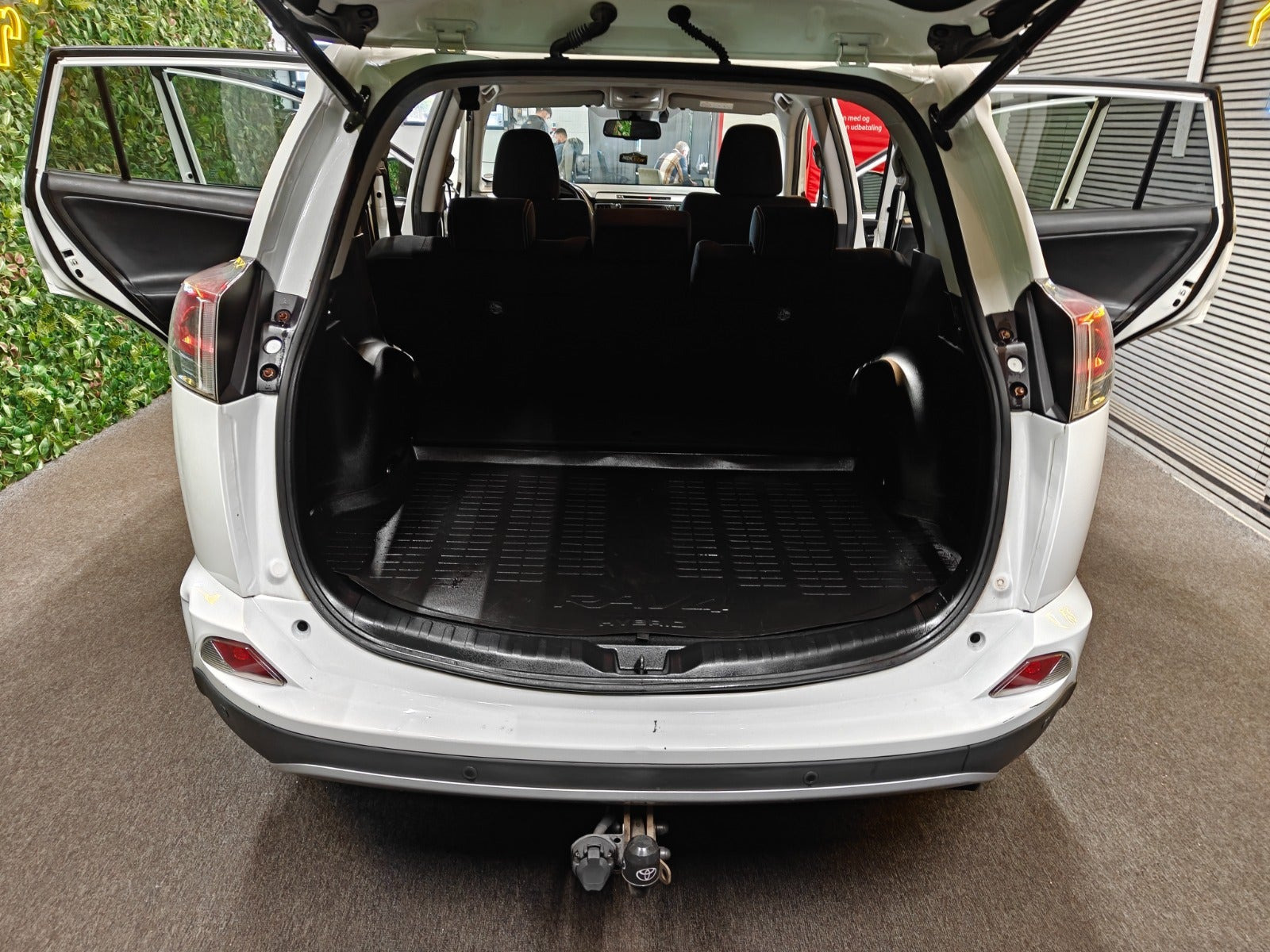 undefined Toyota RAV4 fra 2016