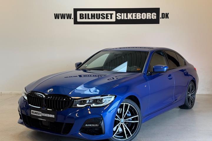 undefined BMW 330i fra 2019 set udefra