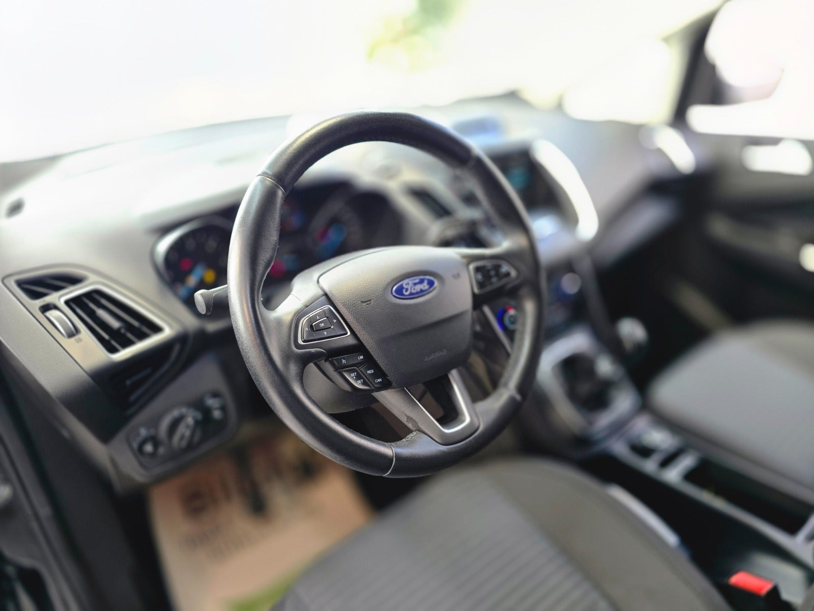 Sort Ford C-MAX fra 2017