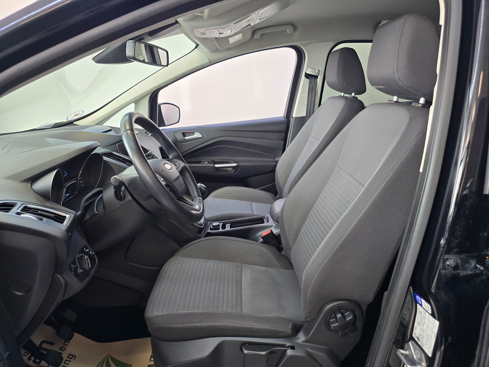 Sort Ford C-MAX fra 2017