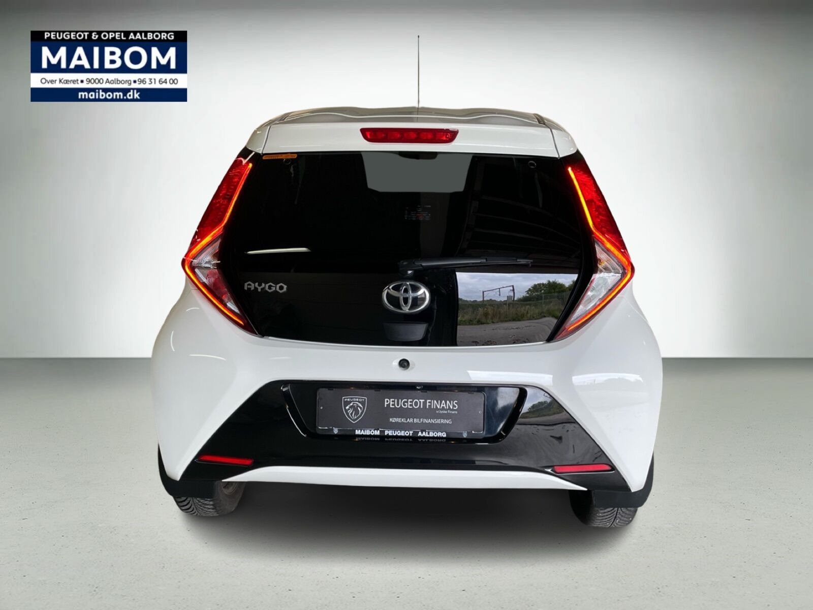 Hvid Toyota Aygo fra 2019
