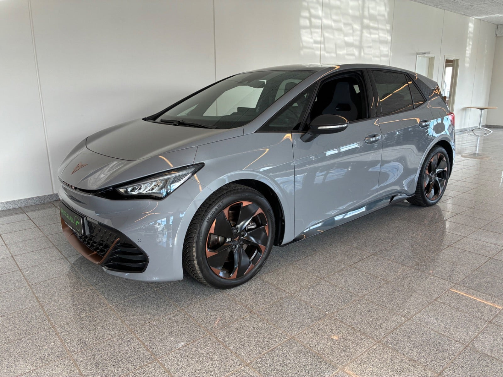 Cupra Born 59 e-Boost