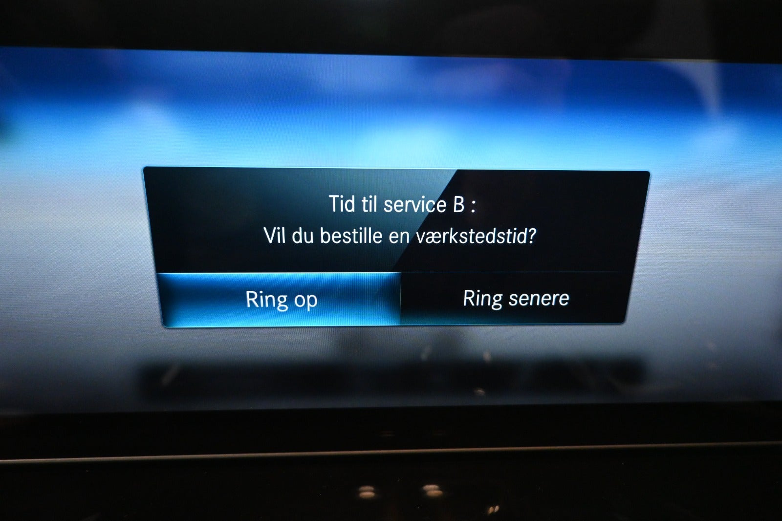 Sort Mercedes GLB200 fra 2020