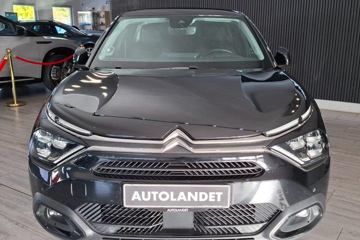 Sort Citroën ë-C4 X fra 2023