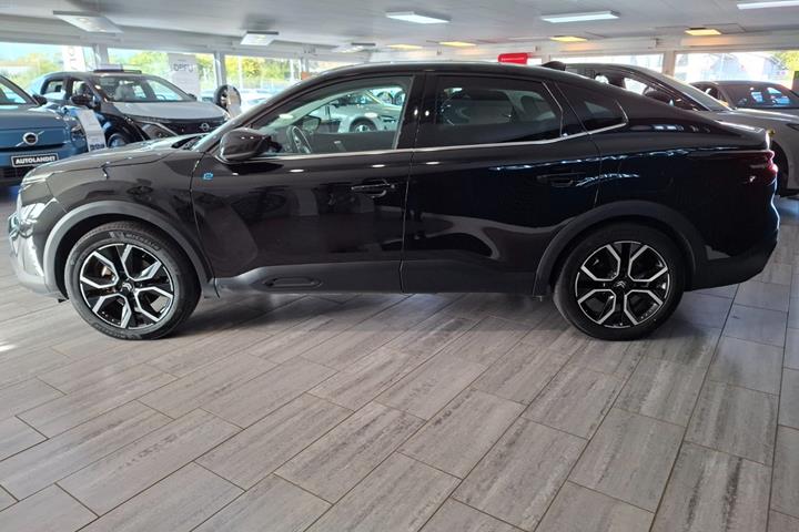 Sort Citroën ë-C4 X fra 2023