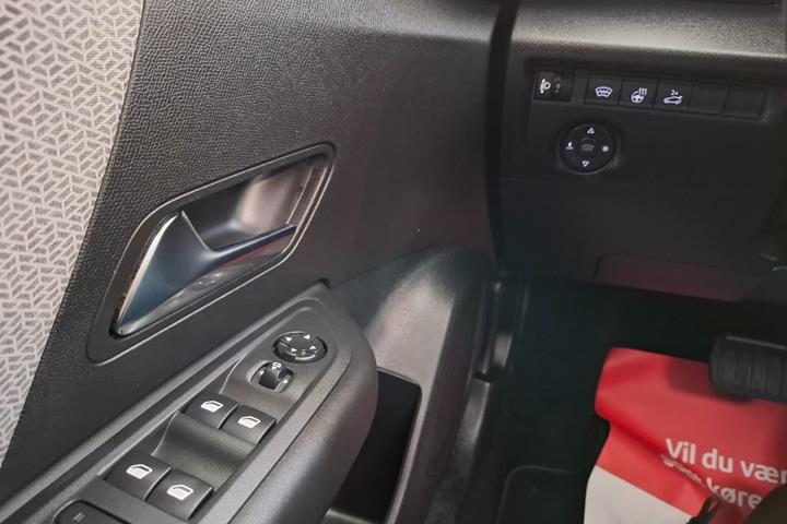Sort Citroën ë-C4 X fra 2023