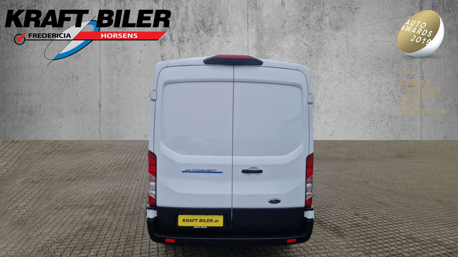 Hvid Ford E-Transit 350 L2 Van fra 2025