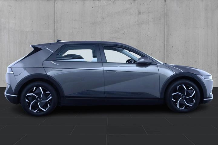 Grå Hyundai Ioniq 5 fra 2022