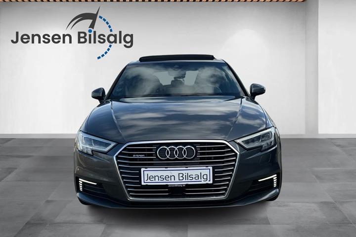 Sort Audi A3 fra 2018
