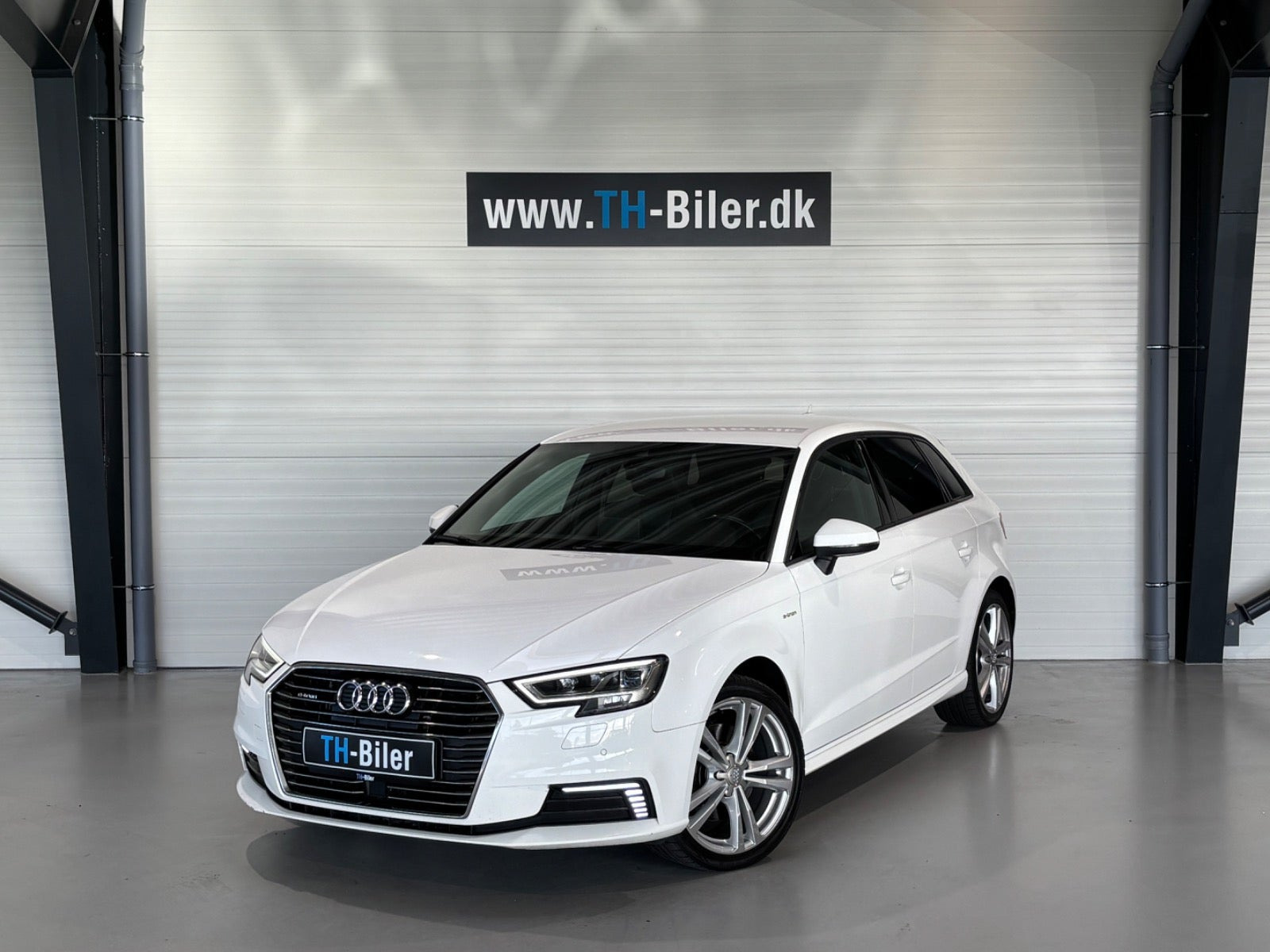 Audi A3 1,4 e-tron S-line Sportback S-tr.