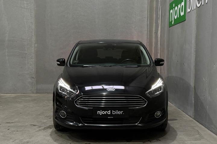 undefined Ford S-MAX fra 2015