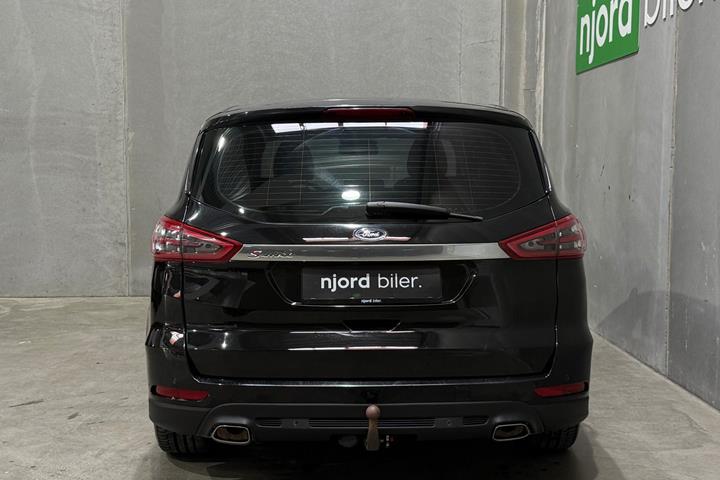undefined Ford S-MAX fra 2015