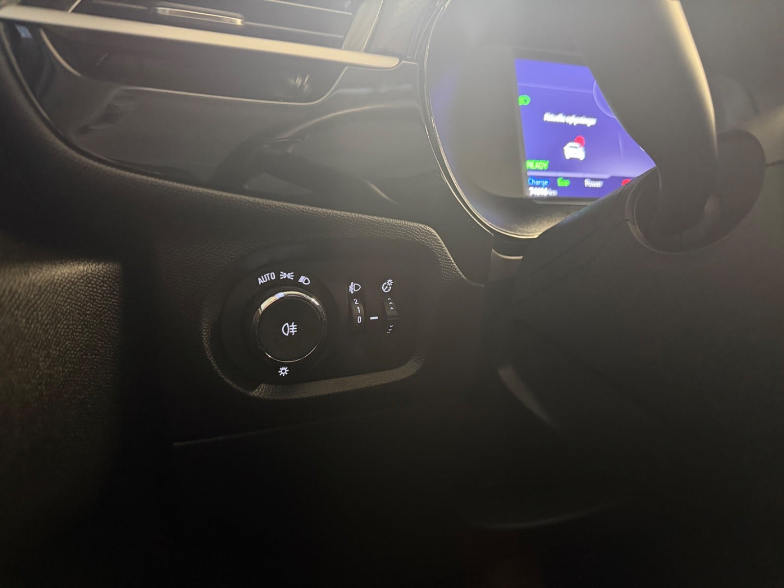 Grå Opel Corsa-e fra 2021