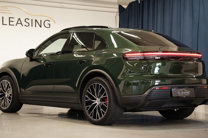 Grøn Porsche Macan 4S fra 2025