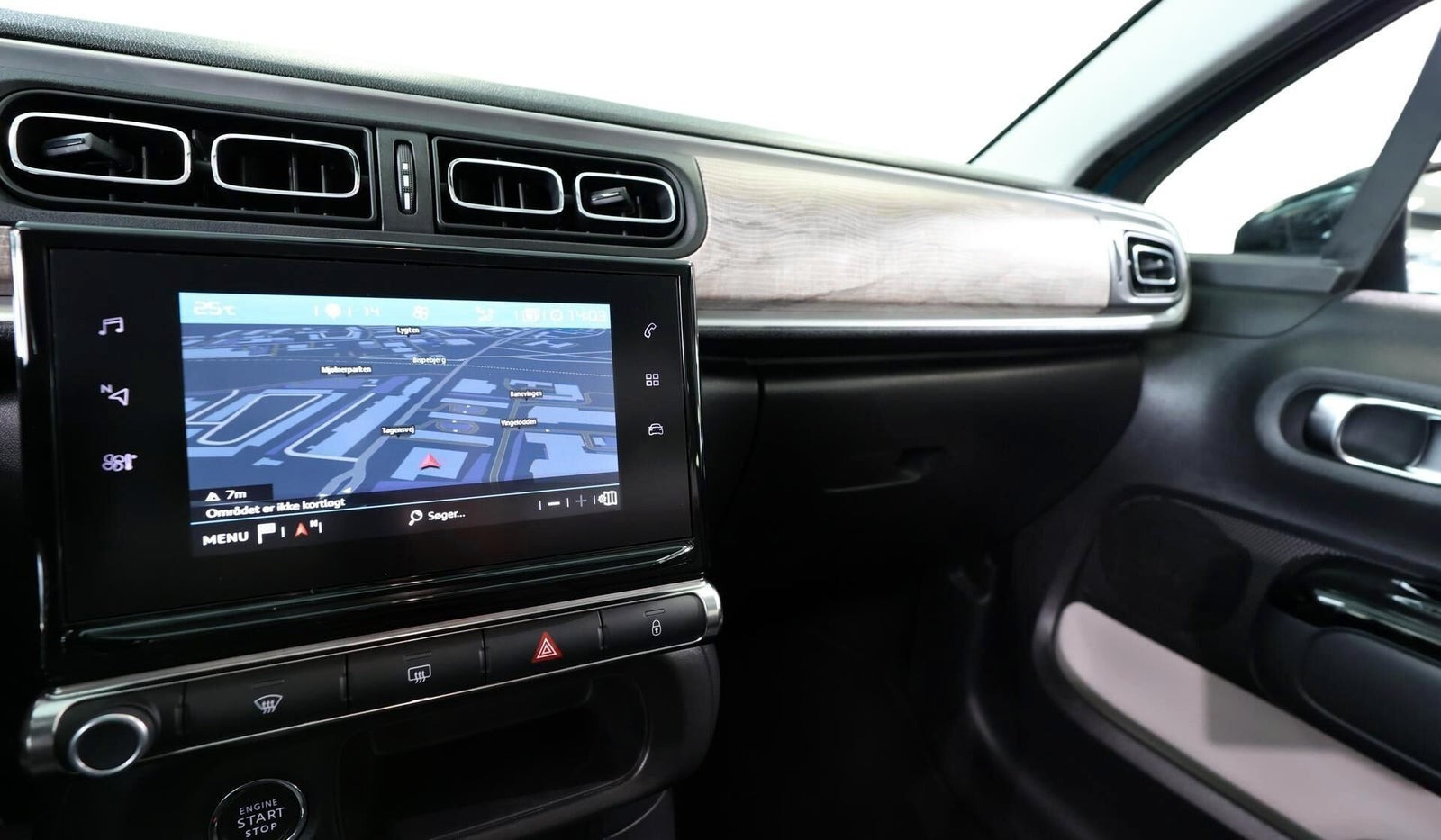 Blå Citroën C3 fra 2024