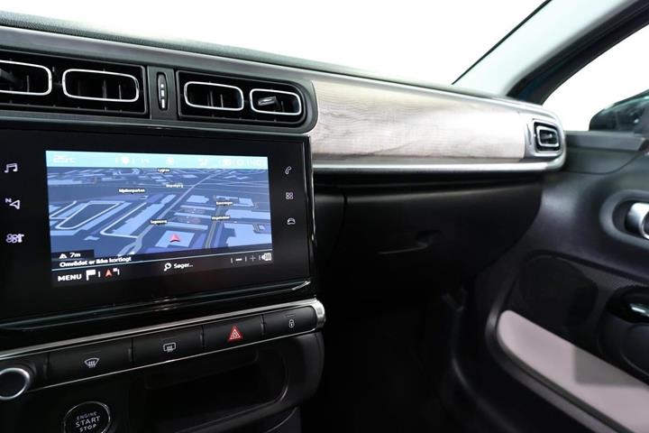 Blå Citroën C3 fra 2024