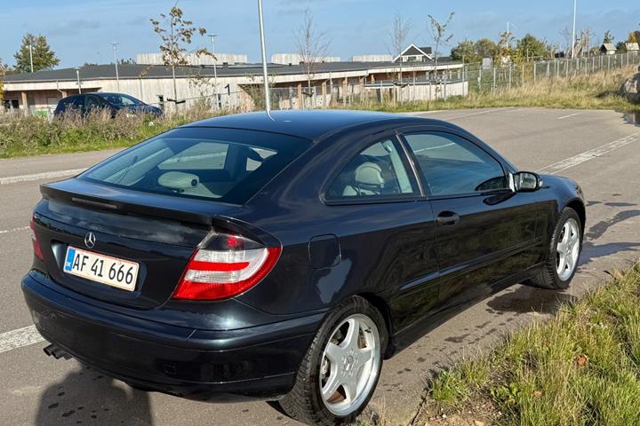 undefined Mercedes C180 fra 2005