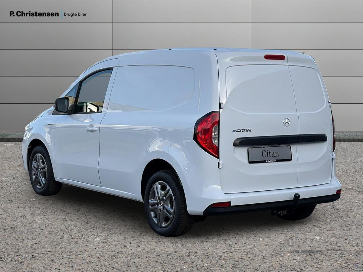 Hvid Mercedes eCitan fra 2026