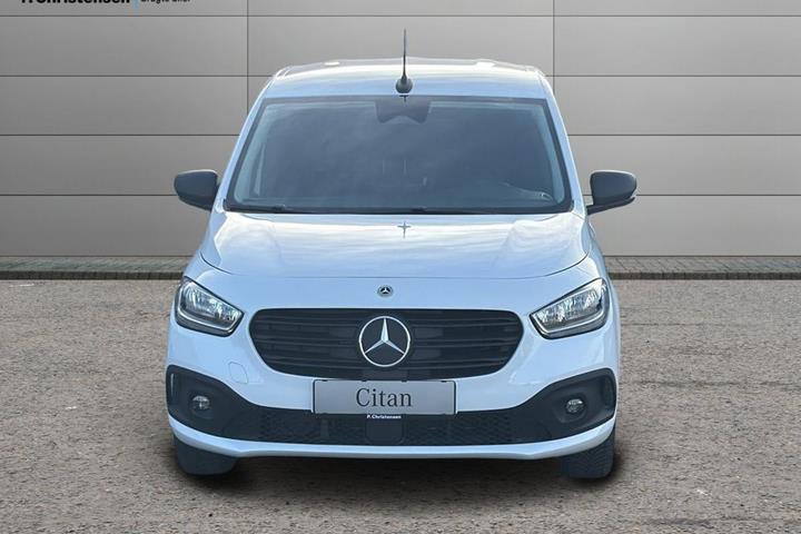 Hvid Mercedes eCitan fra 2026