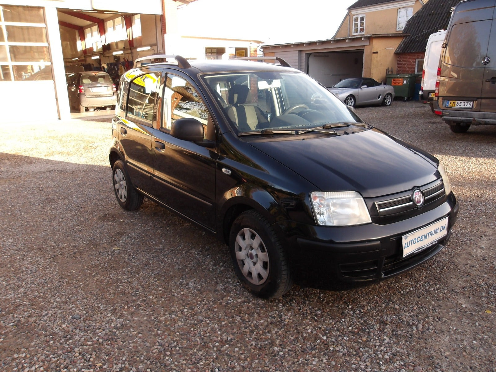 Sort Fiat Panda fra 2011