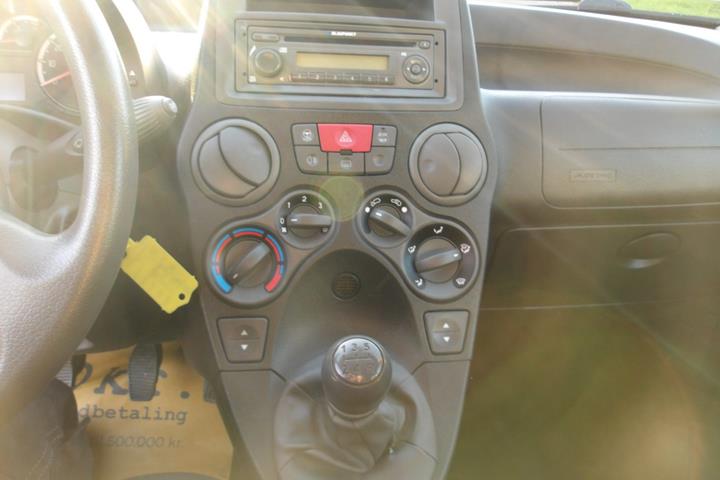 Sort Fiat Panda fra 2011