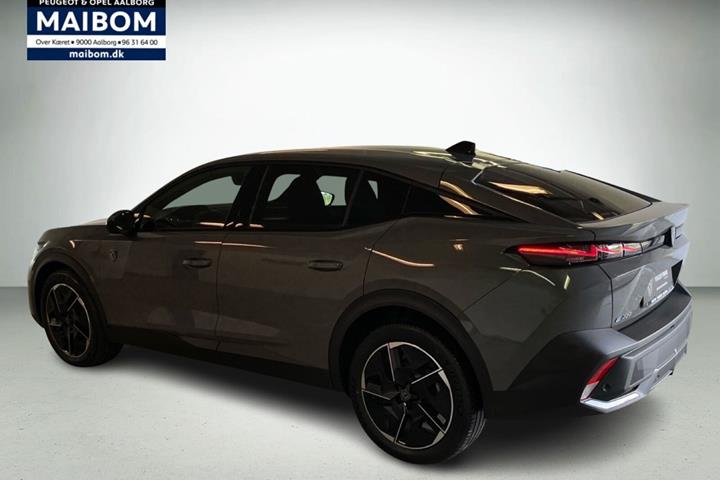 Grå Peugeot e-408 fra 2025