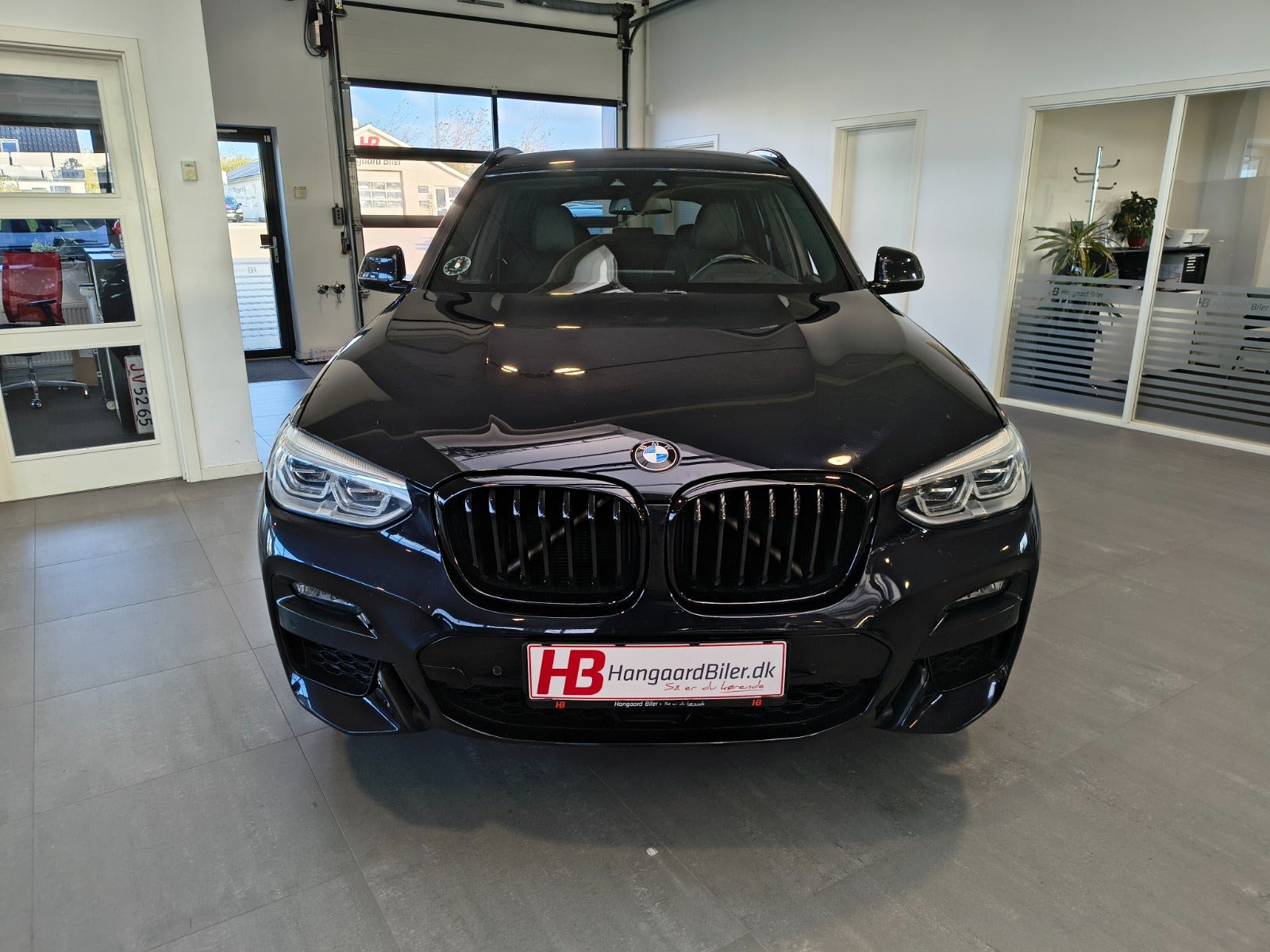 Sort BMW X3 fra 2020