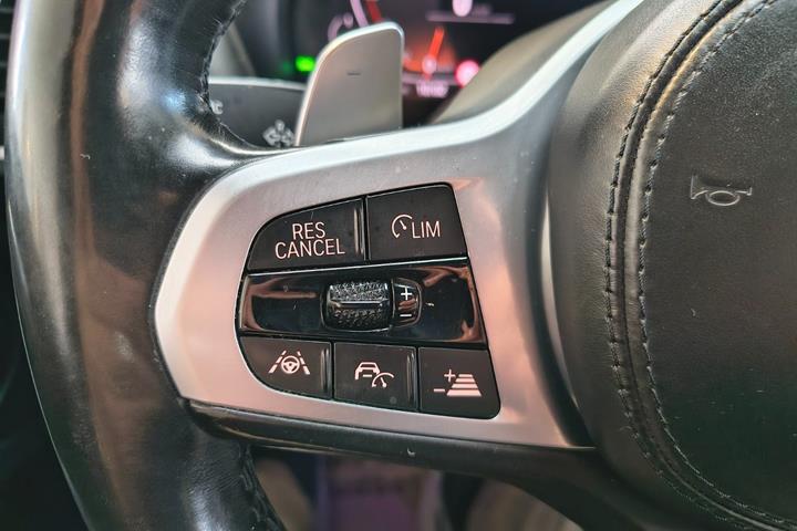 Sort BMW X3 fra 2020
