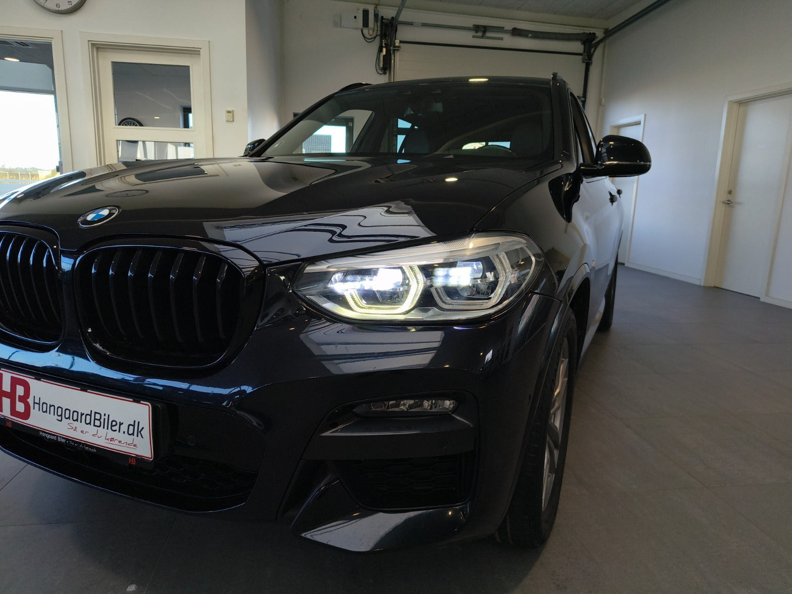 Sort BMW X3 fra 2020